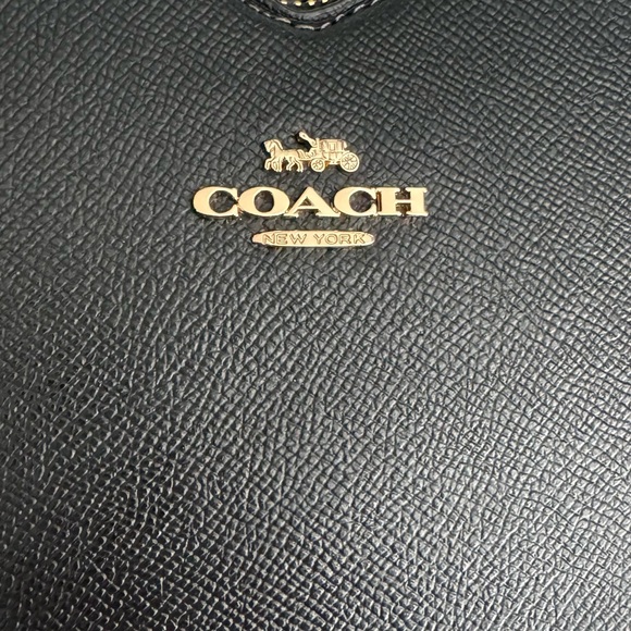 Coach Heart-Shaped Black Crossbody Bag - Picture 2 of 12